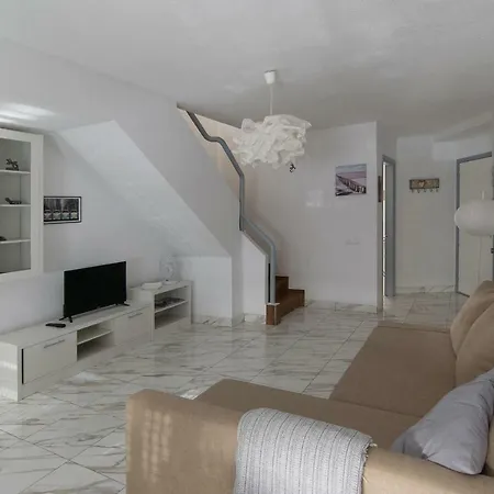 Queen Holiday home *