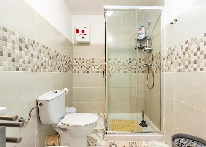 Queen بيت للعطل