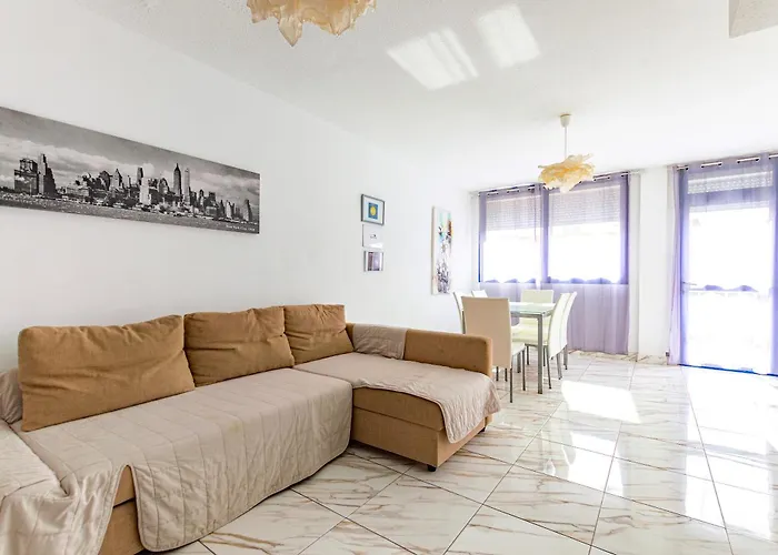 Queen Dom wakacyjny *