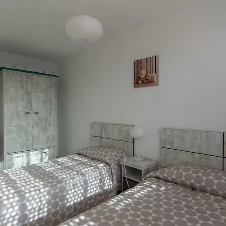 Queen Hébergement de vacances *